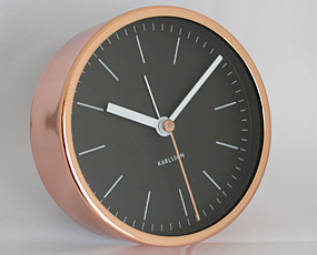 KARLSSON（カールソン）置き時計、オランダデザイン「ミニマル」