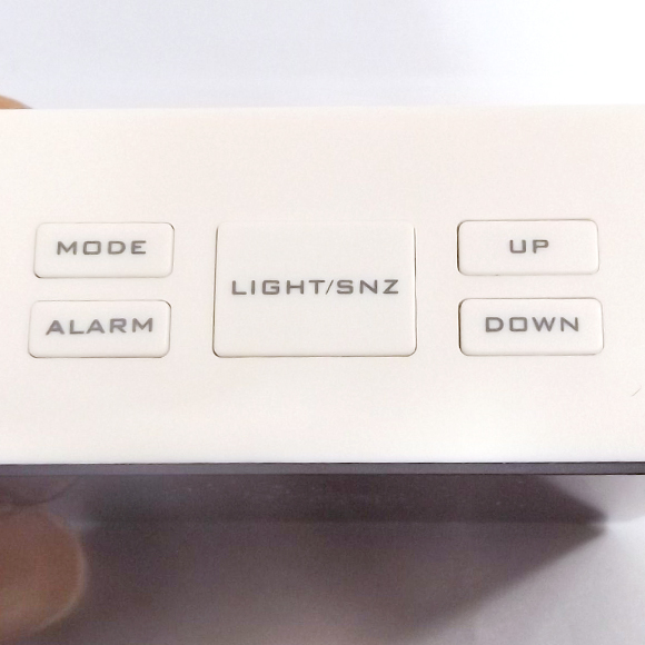 置き時計 目覚まし時計 LED ミラークロック 温度計 湿度計 USBケーブル動作可能 小型 PLUS DECO プラスデコ IAC-5651　(CR-IAC5651)
