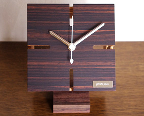 木製立体時計「パズル」０９−１０６黒檀