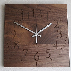 無垢材の掛け時計　「MUKU」　（YK14-101）