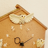 振り子時計 掛け時計 陶器 アナログ 日本製　フクロウ 巣箱　掛時計　(CY-Y9702)