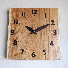 山の時計 栴檀(せんだん)の置き時計 掛置兼用 天然木 ハンドメイド 日本製